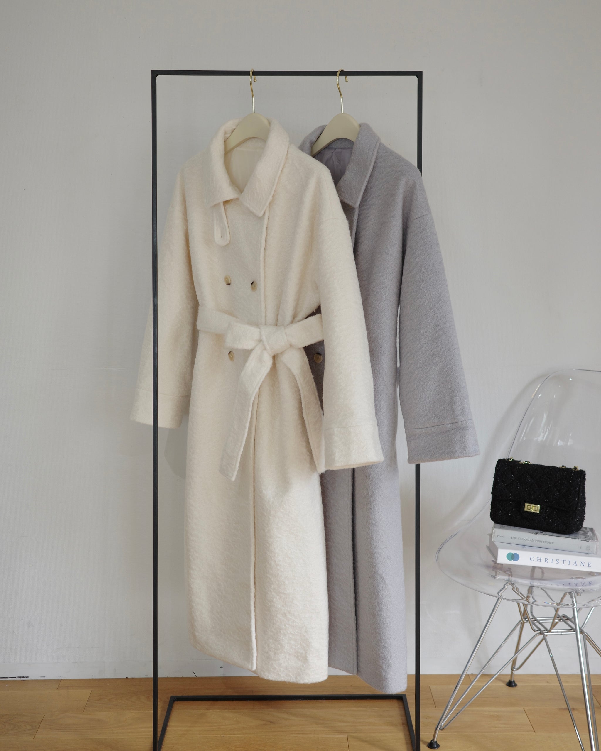 【限定価格】新品未使用　gypsohila ピーコート　ホワイト セール】 ボクシーシルエットピーコート （ピーコート）｜a.v.v / アー