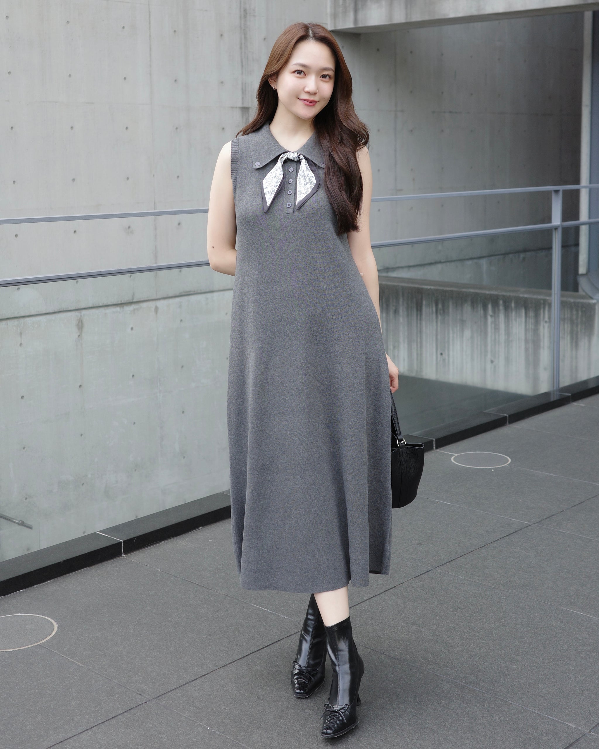 familiar チェック柄ノースリーブワンピース　ニットカーデガン120 2点セット セットアップ ノースリーブチェックワンピース フリル