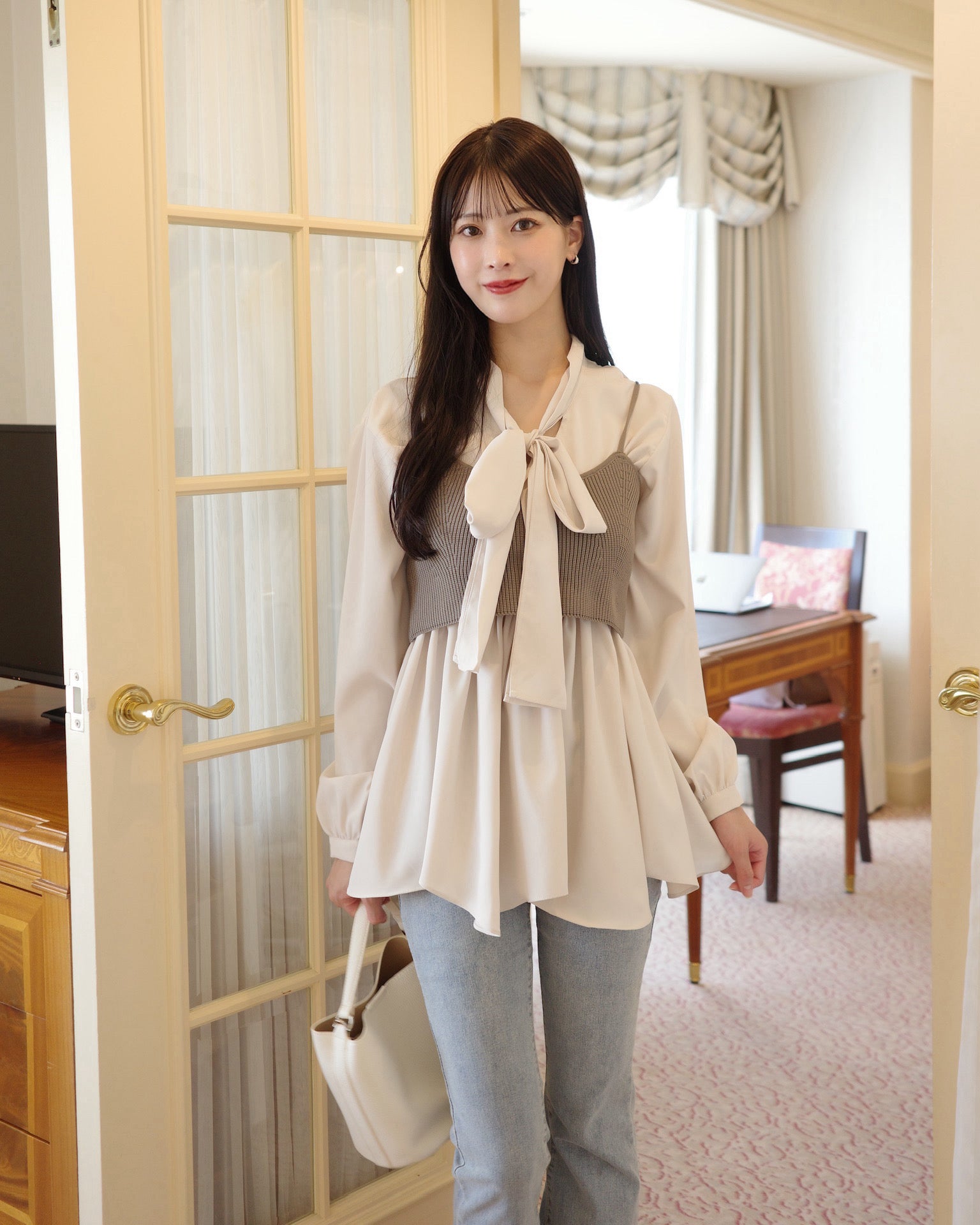 トップス Bibiy / LYLA FRILL BLOUSE LYLA FRILL BLOUSE bibiy