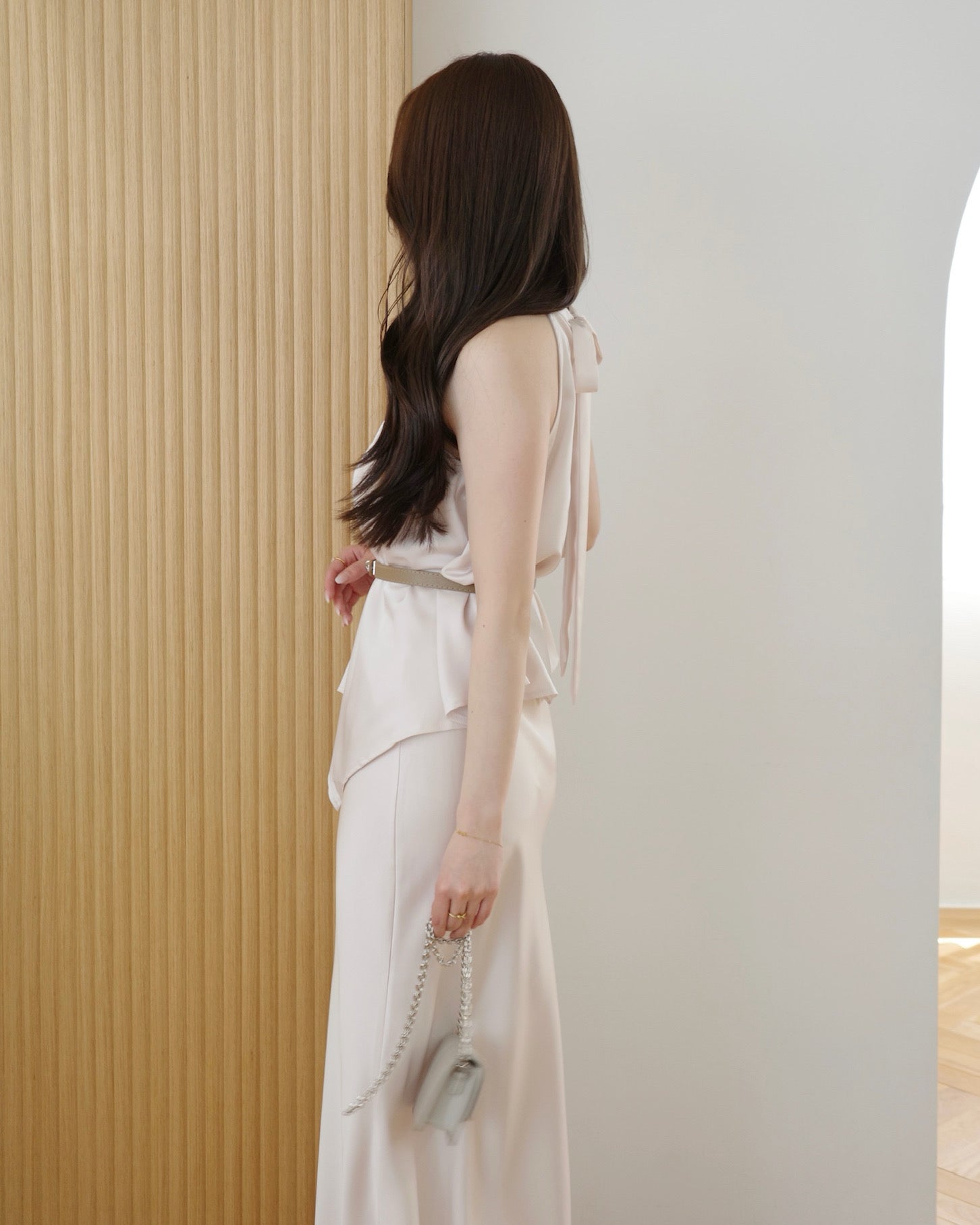 【初回限定】 ホルターネックサテンセットアップ – Maison de Lyla トップス