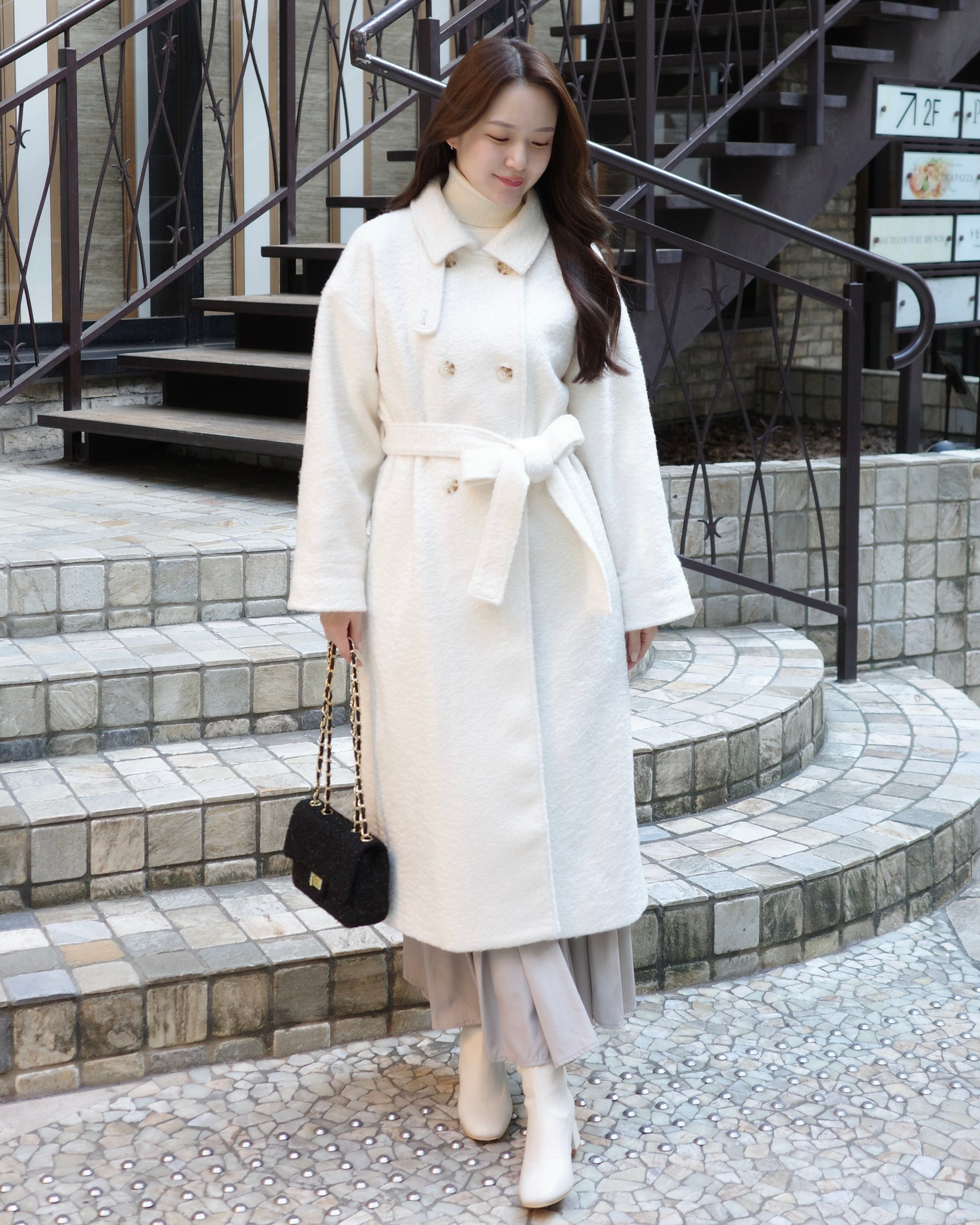 アイボリー　カシミヤ100%　 ダブルボタン ロングコート ダブルボタンロングコート – Maison de Lyla