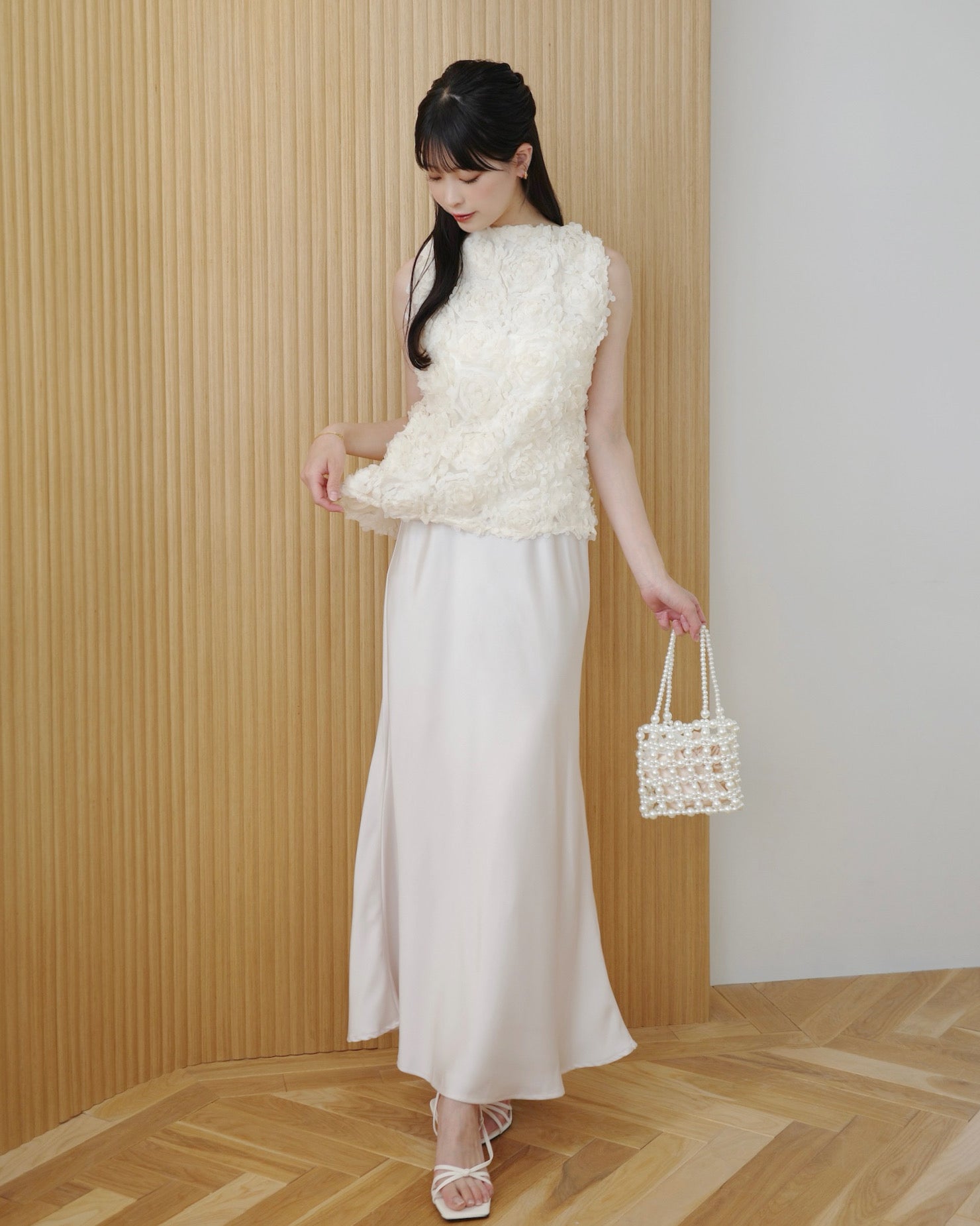 ホルターネックサテンセットアップ – Maison de Lyla