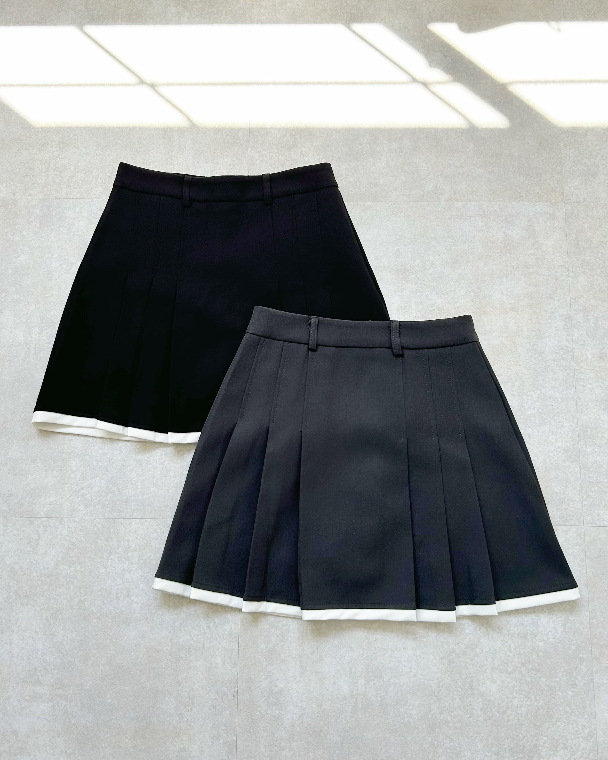 新品4.5万 LiL pour L’AUTRE マーメイド プリーツ スカート 新品4.5万 LiL pour L'AUTRE マーメイド プリーツ スカート