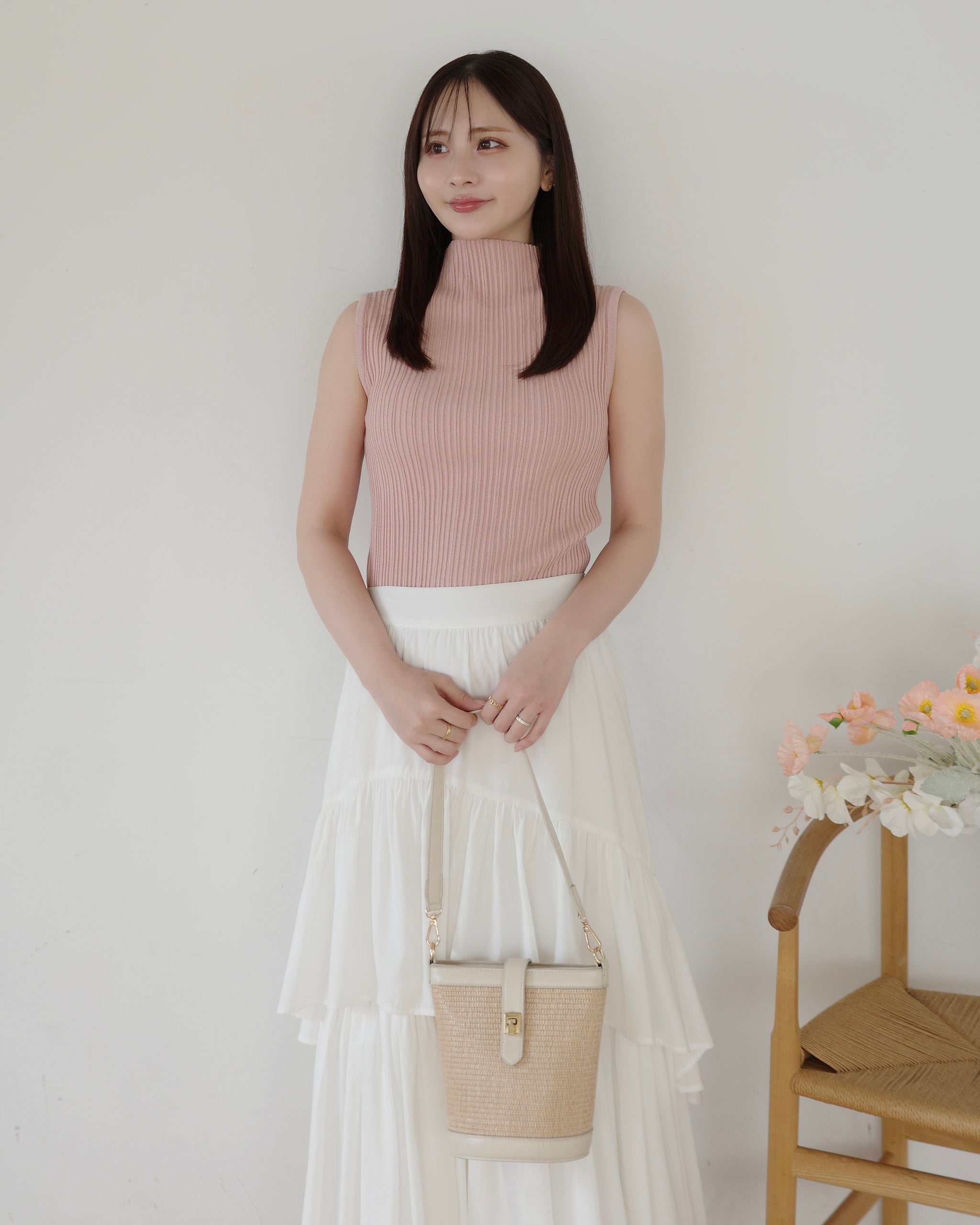 新品 ESCADA ノースリーブ トップス オフホワイト 定価13.4万 楽天市場】エスカーダ ESCADA（タンクトップ｜トップス）：レディース