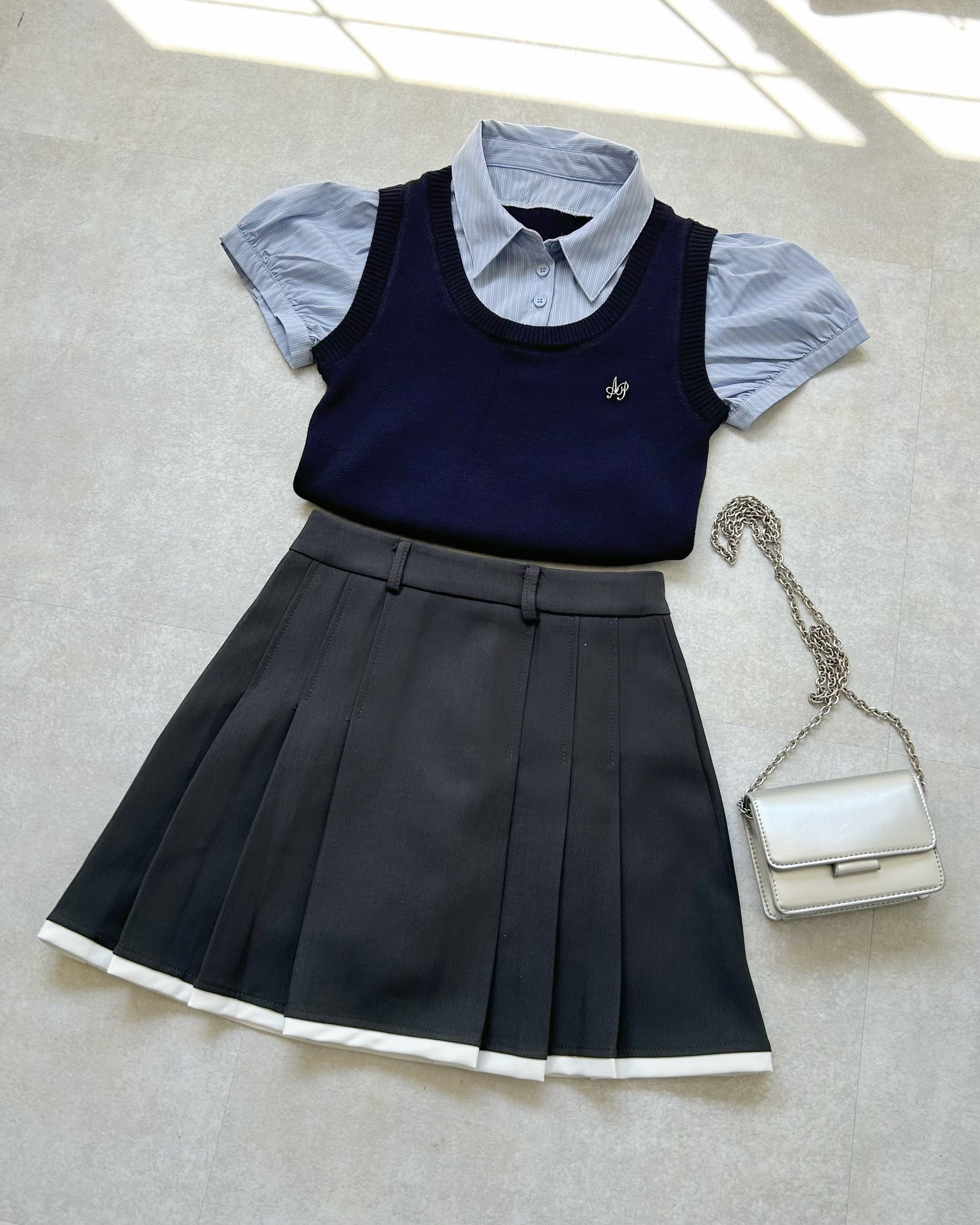 新品4.5万 LiL pour L’AUTRE マーメイド プリーツ スカート 新品4.5万 LiL pour L'AUTRE マーメイド プリーツ スカート