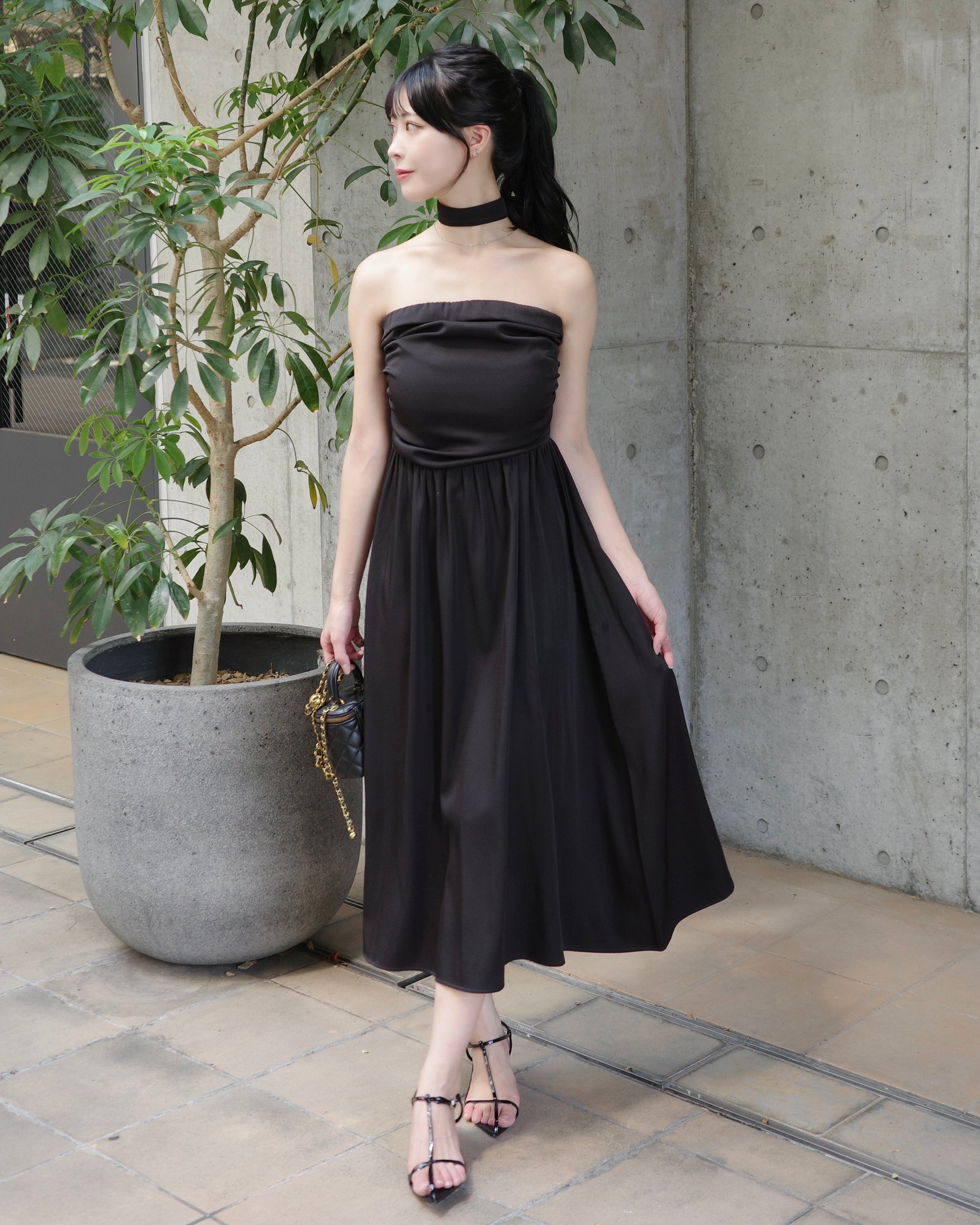 ベアトップフレアワンピース – Maison de Lyla