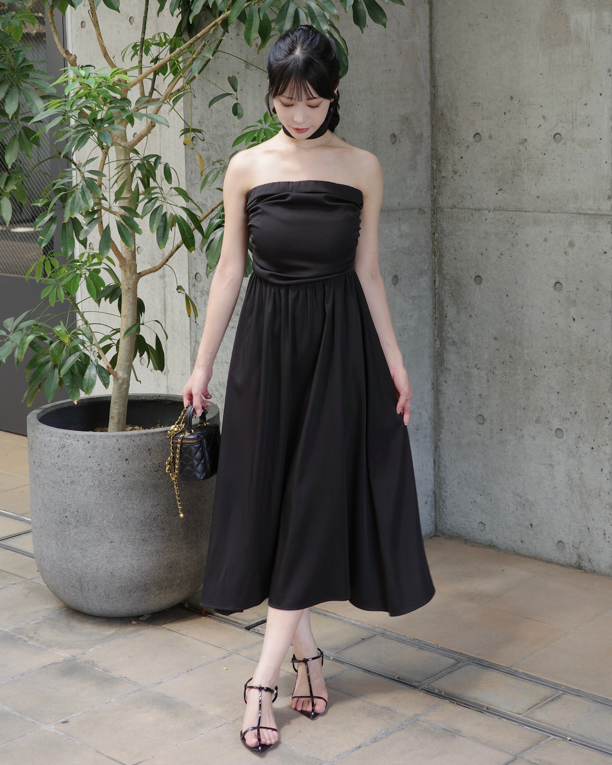 ベアトップフレアワンピース – Maison de Lyla